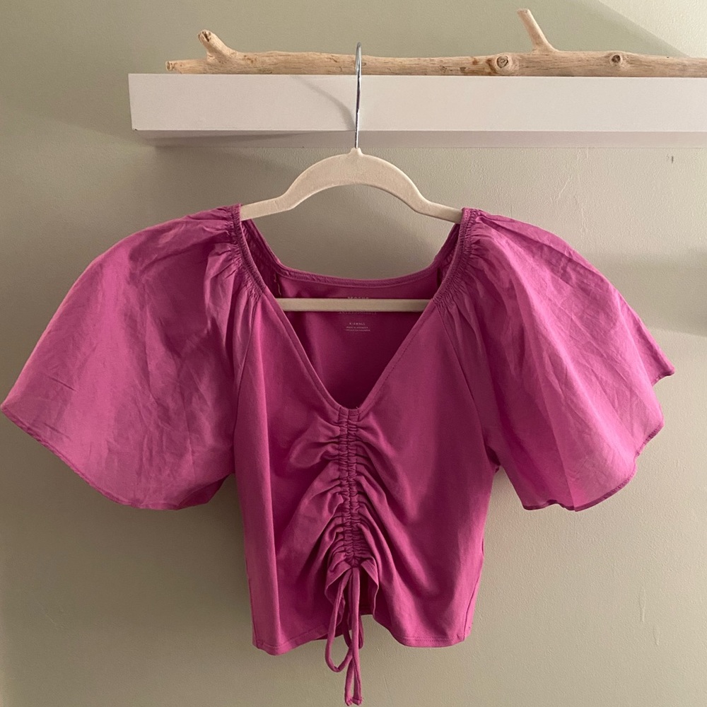 Mauve by Anthropologie XS bright pink ruffle sleeve blouse